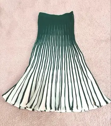 그레이스 콘티넨탈 바이컬러 니트 스커트 S