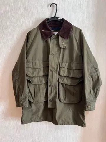 빔즈 보이 카키 밀리터리 자켓