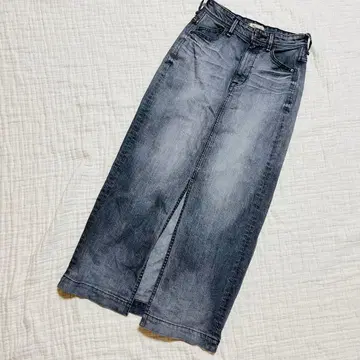 [야누크] 그레이 데님 타이트 슬릿 롱 스커트 소가죽 패치 일본제