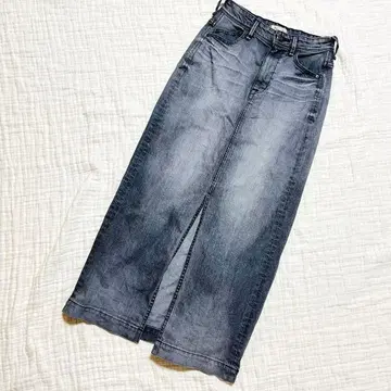 [야누크] 그레이 데님 타이트 슬릿 롱 스커트 소가죽 패치 일본제