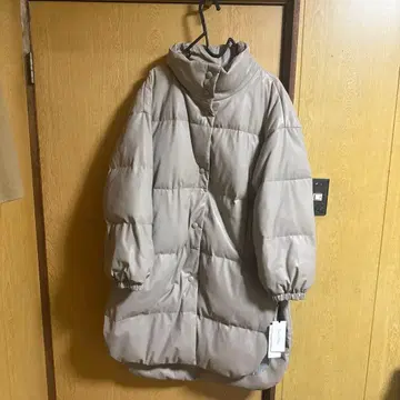 베이지 다운 자켓 S 사이즈