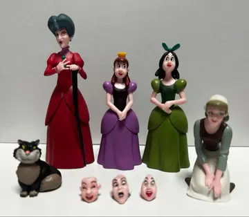 신데렐라 가챠가챠 피규어 세트 트레인 부인 아나스타샤 드리젤라