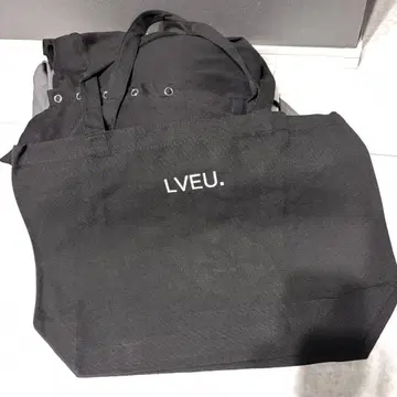 LVEU. 랜덤 박스