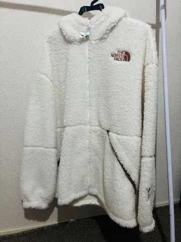 THE NORTH FACE 겨울용 보아 자켓 (클리닝 완료)