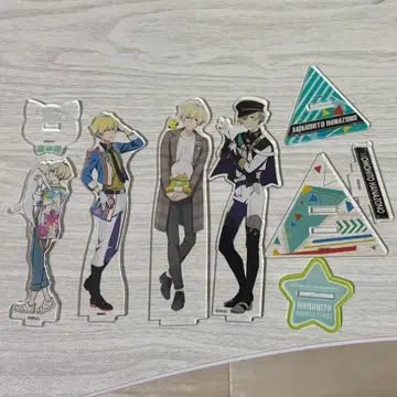 하나조노 모모토 아크릴 스탠드 4개 세트