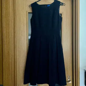 BLUE LABEL CRESTBRIDGE 네이비 트위드 원피스