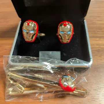 아이언맨 커프스와 넥타이핀 세트