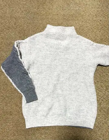 favori의 하이넥 니트