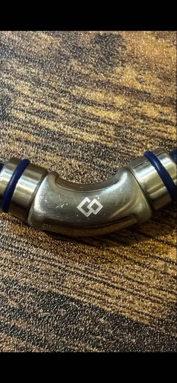 코란토테 크레스트 R 탑만