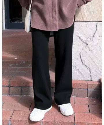 따뜻함 가득! 아름다운 실루엣 속기모 세미 와이드 리브 팬츠