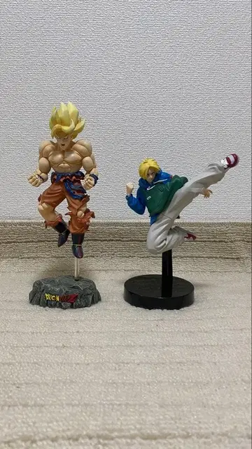 드래곤볼 도색 완성품 손오공 슈퍼 사이어인과 SAKAMOTO 2점 세트