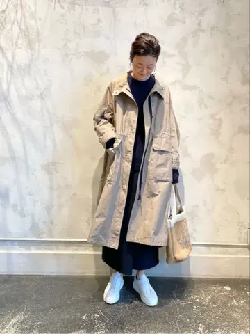 비어즐리 ZIPUP 코트