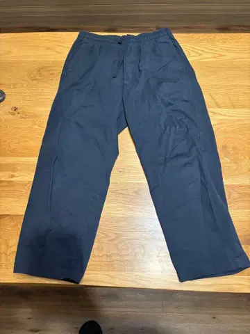 네이비 와이드 팬츠 S 사이즈 유니클로