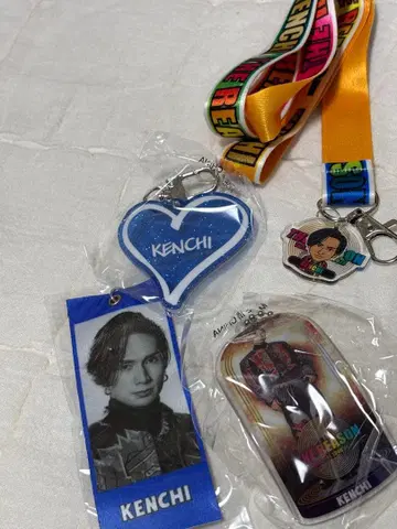 KENCHI 키링 스트랩 세트