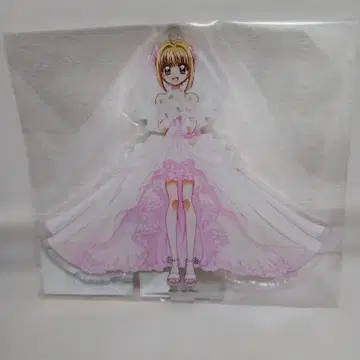 피치피치 피치 루치아 아크릴 스탠드