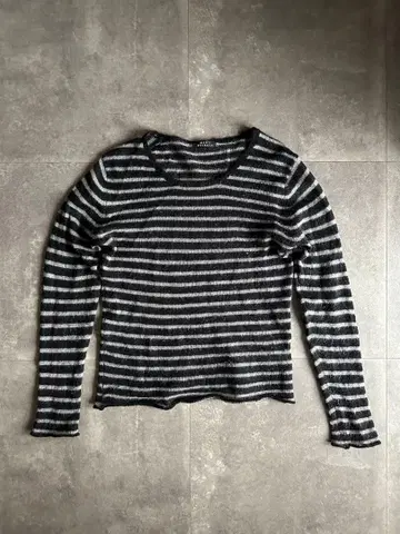 used mohair border knit