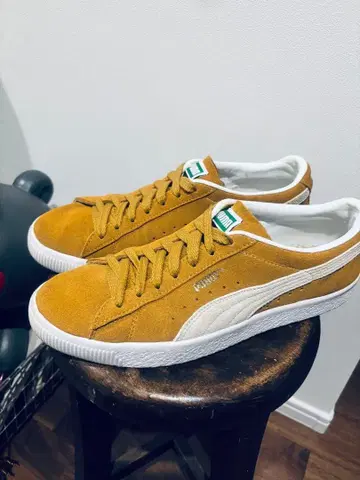 푸마 스웨이드 스니커즈 머스타드 27.5cm 몇 회만 착용 푸마