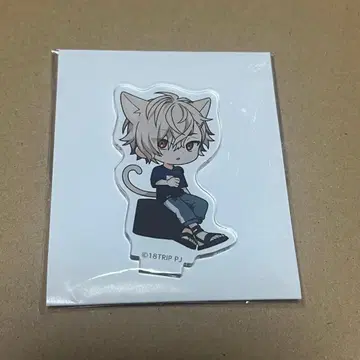 18TRIP 마네키네코 아크릴 스탠드 시오