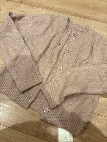 연한 핑크 케이블 짜임 가디건 오카베 아유미 고베 레터스