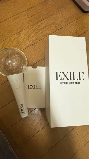 EXILE OFFICIAL LIGHT STICK 화이트