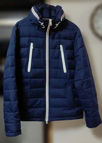 빔즈 퀼팅 자켓 M 사이즈 네이비