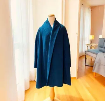 MADUSON 온워드 고급 캐시미어 롱 코트. 터콰이즈 롱 코트