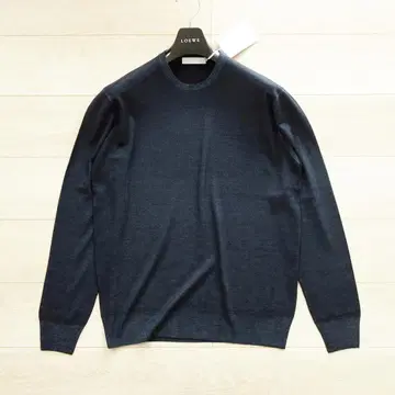 새상품 크루치아니 스테디셀러 27 게이지 울 크루넥 니트 프로스트 가공