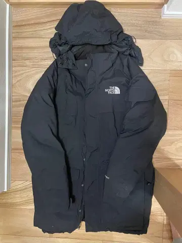 THE NORTH FACE 블랙 다운 자켓