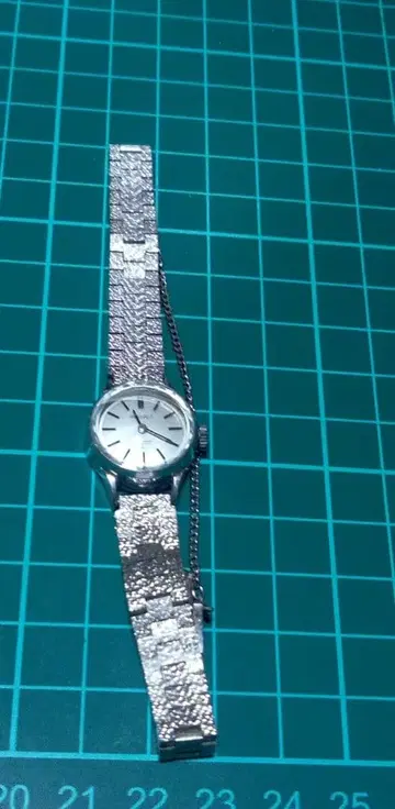 레트로 앤티크 세이코 아날로그 수동 와인딩 시계 실버 작동품