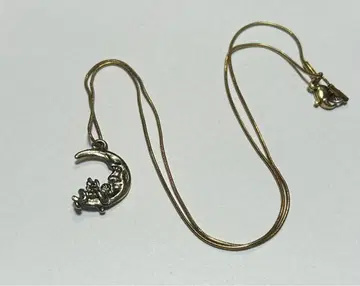 레어 하나뿐인 달 목걸이