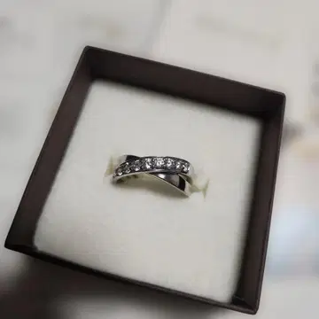 크로스 디자인 실버 반지 크리스탈 포함