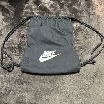 NIKE 블랙 냅색 Y2K