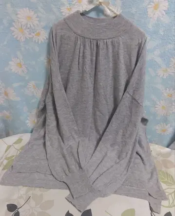 미즈이로 인드 하이넥 풀오버 니트