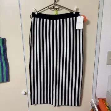 스트라이프 타이트 스커트 F 사이즈