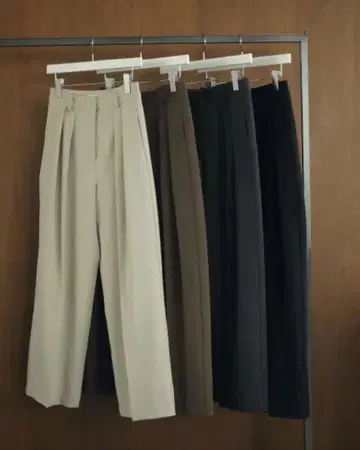 anuke(안누크) Strech Twill Pants