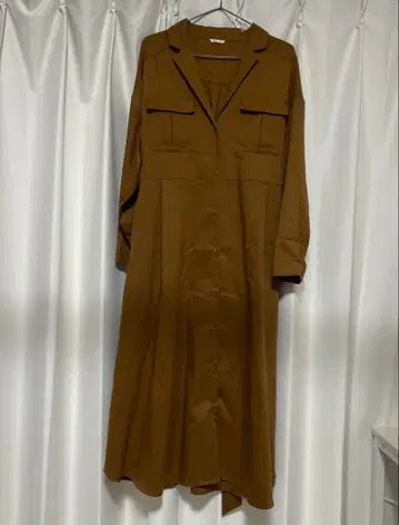 Avan Lily 셔츠 원피스