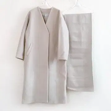 [ Rirandture ] 머플러 포함 노카라 롱 코트