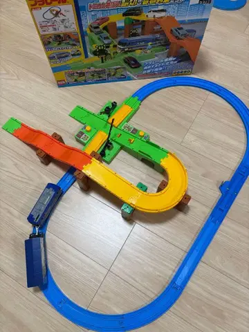 토미카 프라레일 토미카와 놀자 건널목 & 화물열차 세트 단종품