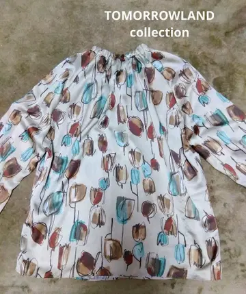 TOMORROWLAND collection 투 립