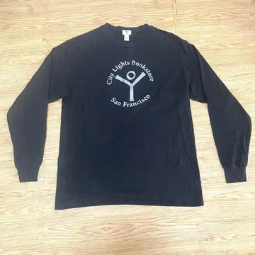 City Lights Bookstore 긴팔 티셔츠 블랙