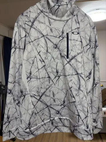 Oakley 추상 무늬 자켓