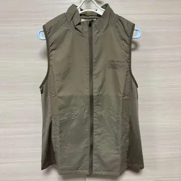 VANQUISH 트레이닝 베스트 L 사이즈