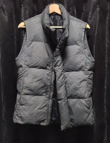 ATTACHMENT 다운 베스트 M 그레이 일본제