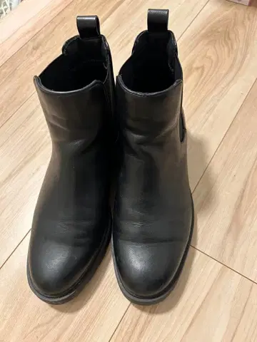 유니클로 블랙 사이드 고어 부츠 가죽 24cm