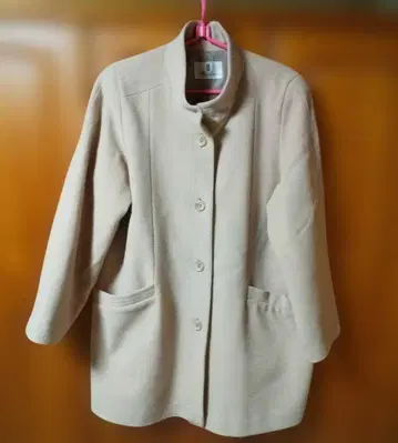 Moreiberis 베이지 롱 코트 울