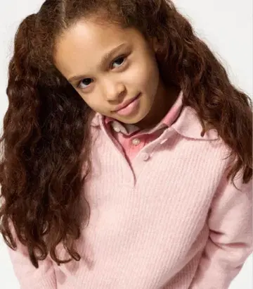 유니클로 GIRLS 수플레얀 폴로 스웨터 핑크