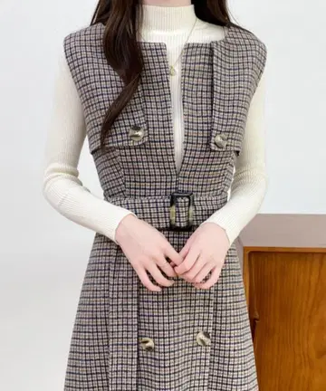 체크 무늬 오버롤 스커트