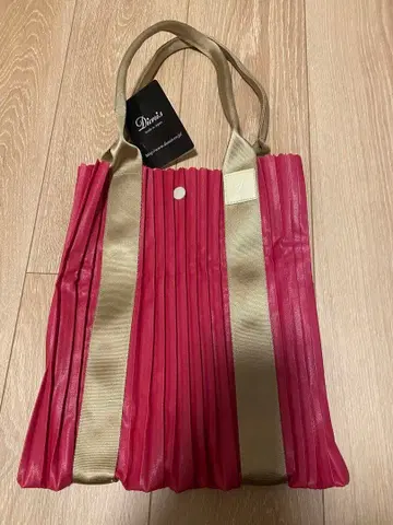 [택 포함 새상품] made in Japan Dionis 플리츠 토트백