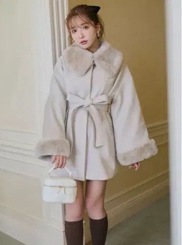 새상품 GRL 그레일 리본 벨트 퍼 티펫 포함 플레어 코트