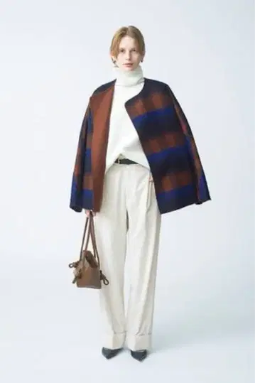 [ 미사용 ] ebure 탑 컬러 코듀로이 팬츠